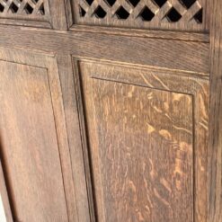 Ąžuolinė drožinėta trijų durų komoda – baras 65x144x159,5 cm