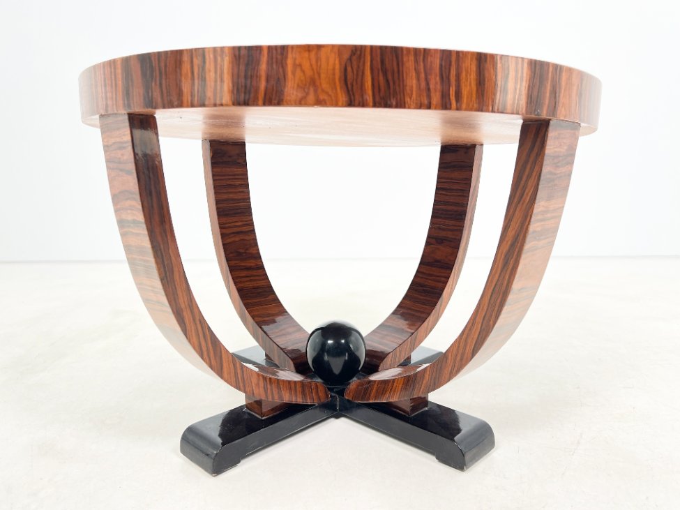 HF0423-stalai-4 Art Deco stiliaus apvalus riešutmedžio lukšto staliukas 80x80x54,5 cm