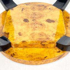 Art deco stiliaus kvadratinis riešutmedžio lukšto staliukas 62x62x67 cm