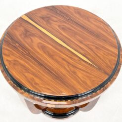 Art Deco stiliaus apvalus riešutmedžio lukšto staliukas 60x60x59 cm