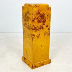 Art Deco stiliaus riešutmedžio kolona 34,5×34,5×92 cm