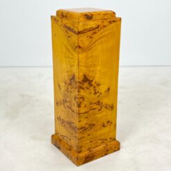 Art Deco stiliaus riešutmedžio kolona 34,5×34,5×92 cm