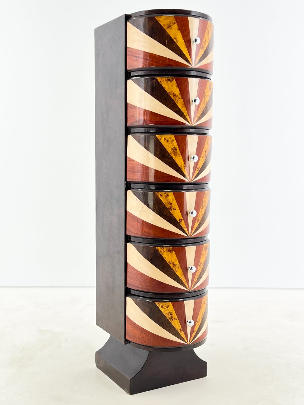 HF0443-komodos-1 Art deco stiliaus šešių stalčių komoda 50x40x156 cm