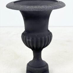 Ketaus juodos spalvos lauko vazonai 2 vnt. komplektas 55x55x73 cm