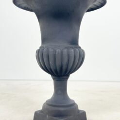 Ketaus juodos spalvos lauko vazonai 2 vnt. komplektas 55x55x73 cm