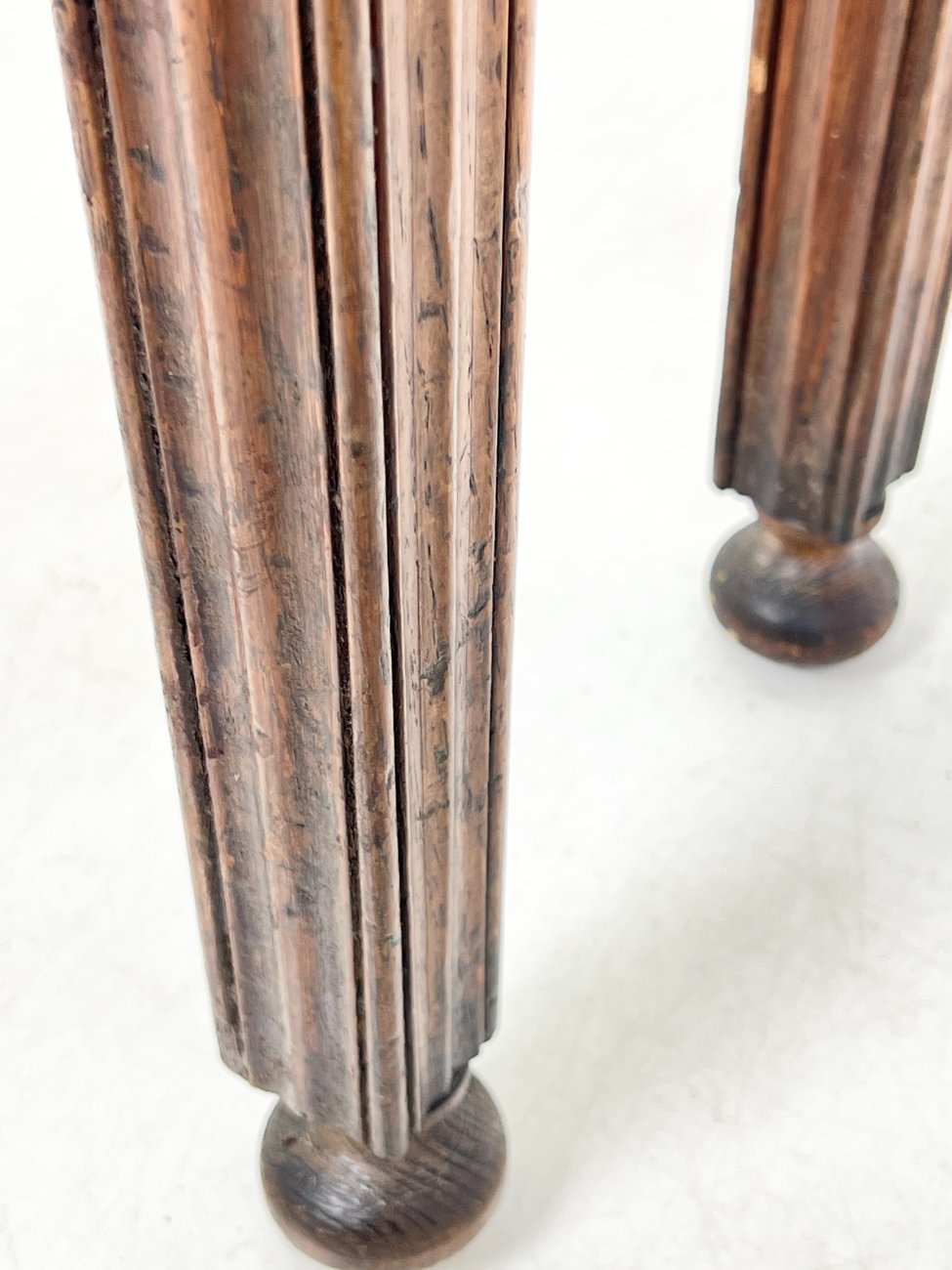 HK1031-stalai-18 Medinė konsolė su stalčiuku 27x83x72,5 cm