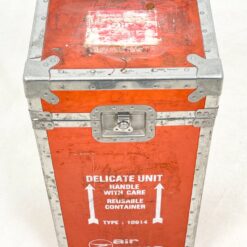 Vintažinė “Air Zaïre” lėktuvo krovininė dėžė – skrynia 32x37x76 cm