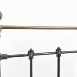 Juoda, barokinio stiliaus metalinė lova su grotelėmis 200x92x130 cm