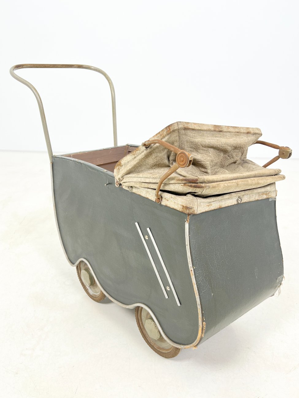 HK1035-transporto-priemones-11 Senovinis lėlės vežimėlis 34x80x66 cm