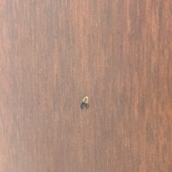 Britiško stiliaus, raudonmedžio, devynių stalčių komoda 40,5x82x153,5 cm