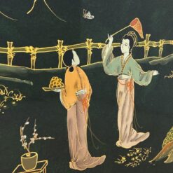 Rytietiška, medinė, žalios spalvos komoda 58x106x165,5 cm