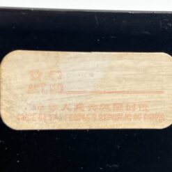 Rytietiška dviejų durų spintelė su akmens figūromis 32x56x68,5 cm