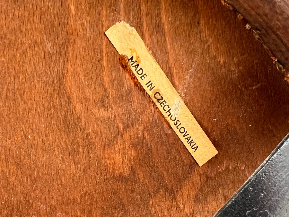 HK1049-valgomojo-kreslai-10 Thonet stiliaus odinė darbo kėdė 56x66x80-90 cm, 49-60 cm