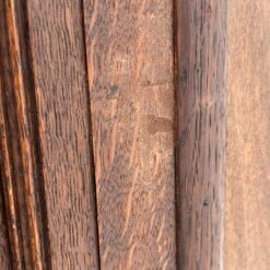 Ąžuolinė vienų durų, drožinėta knygų spinta 38,5×114,5×185 cm