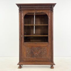 Ąžuolinė vienų durų, drožinėta knygų spinta 38,5×114,5×185 cm