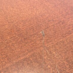 Raudonmedžio apvali knygų lentyna ant ratukų 49x49x66,5 cm