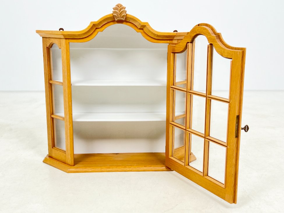 HK1056-spinteles-6 Sieninė, pakabinama spintelė 17x64x64,5 cm