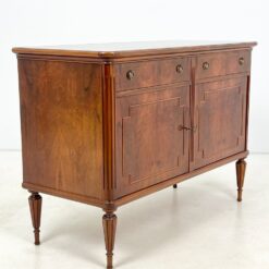 Raudonmedžio komoda su dvejais stalčiais ir durelėmis 50x117x83 cm