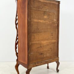 Baroko stiliaus raudonmedžio dviejų durų spinta su drožiniais 42x105x198 cm