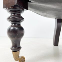 Chesterfield stiliaus odinis fotelis medinėmis kojomis 82x76x95 cm, 49 cm