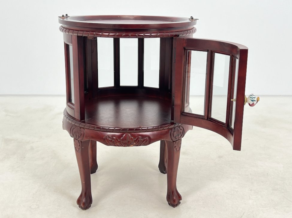 HK1060-barai-6 Apvalus raudonmedžio bariukas su padėklu 54x53x71,5 cm