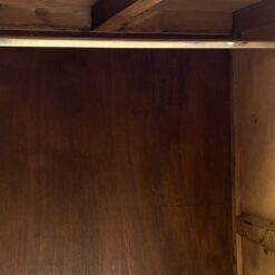 Ispaniško stiliaus trijų durų ir šešių stalčių rūbų spinta 60x205x180 cm