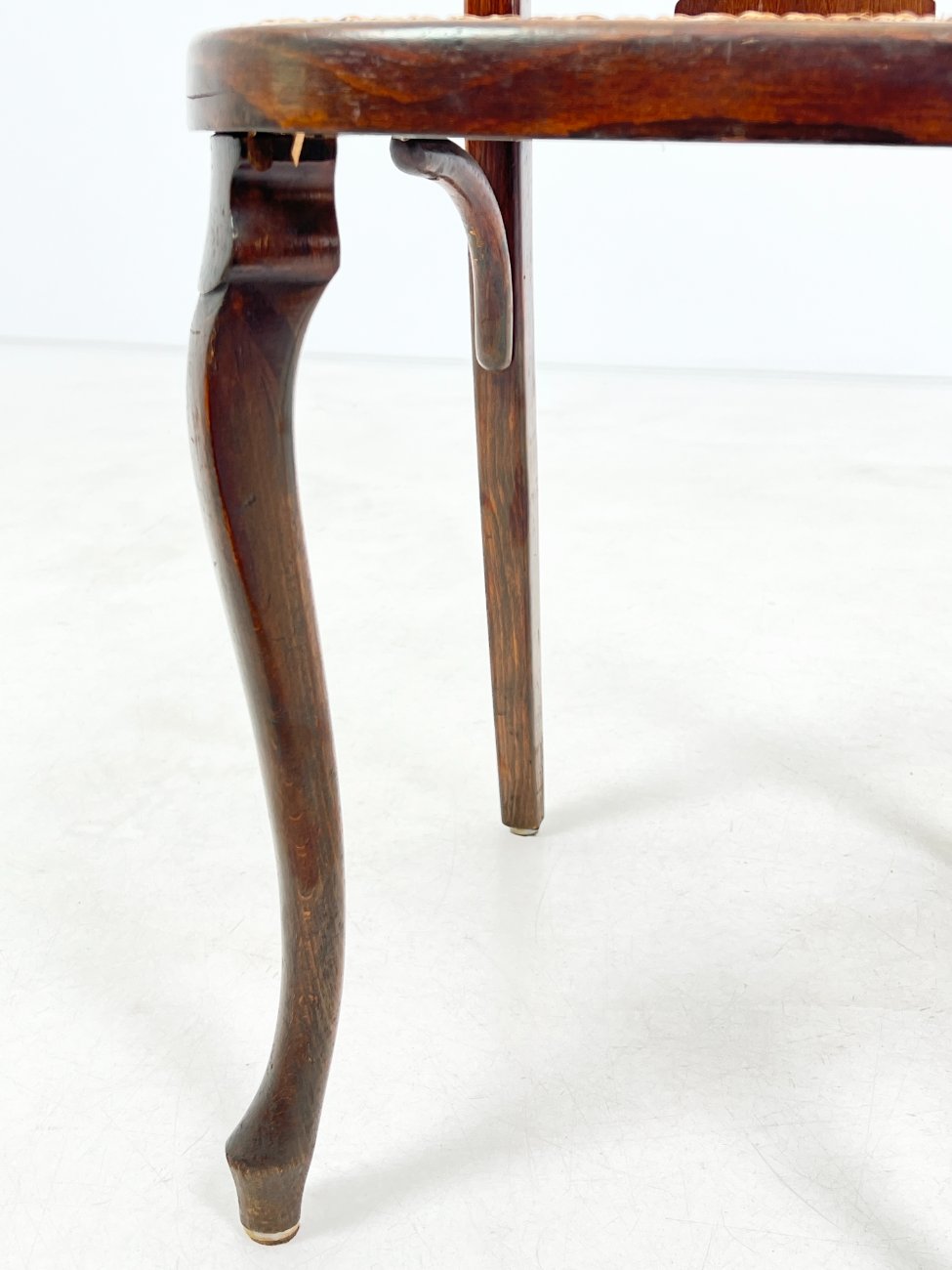 HK1062-kedes-7 Medinės “Fischel” kėdės su ratanu 4 vnt. komplektas 49x40x101 cm, 48 cm