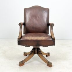 Ąžuolinio rėmo 360° sukamas darbo krėslas su oda 70x66x106 cm, 50 cm