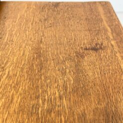 Mid Century vaikiškas ąžuolinis šešių stalčių rašomasis stalas 50,5×90,5×70 cm