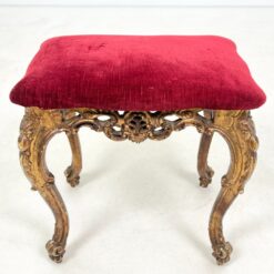Rokoko stiliaus medinis aukso spalvos pufas su raudonu gobelenu 35x45x45 cm
