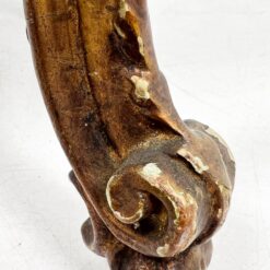 Rokoko stiliaus medinis aukso spalvos pufas su raudonu gobelenu 35x45x45 cm