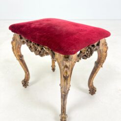 Rokoko stiliaus medinis aukso spalvos pufas su raudonu gobelenu 35x45x45 cm