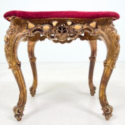 Rokoko stiliaus medinis aukso spalvos pufas su raudonu gobelenu 35x45x45 cm