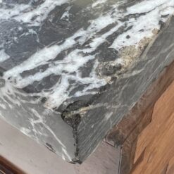 Prabangi raudonmedžio konsolė marmuriniu stalviršiumi 54x165x79 cm