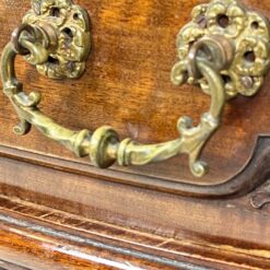 Prabangi raudonmedžio konsolė marmuriniu stalviršiumi 54x165x79 cm