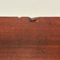 Aukšta dviejų durų raudonmedžio komoda su žalvario rankenomis 42x114x122 cm