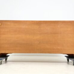 Itališka “Selva” trijų stalčių ir trijų durų riešutmedžio komoda 52x212x92 cm