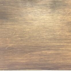 Pakabinama riešutmedžio spintelė su stiklu ir lentynėlėmis 21,5×51,5×60,5 cm