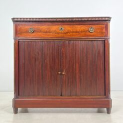 Angliško stiliaus raudonmedžio komoda - baras 43x99,5x94,5 cm