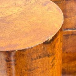 Biedermeier stiliaus riešutmedžio lukšto rašomasis stalas 58x98x94 cm