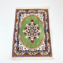 Vilnonis rankų darbo kilimėlis 59x39x1 cm