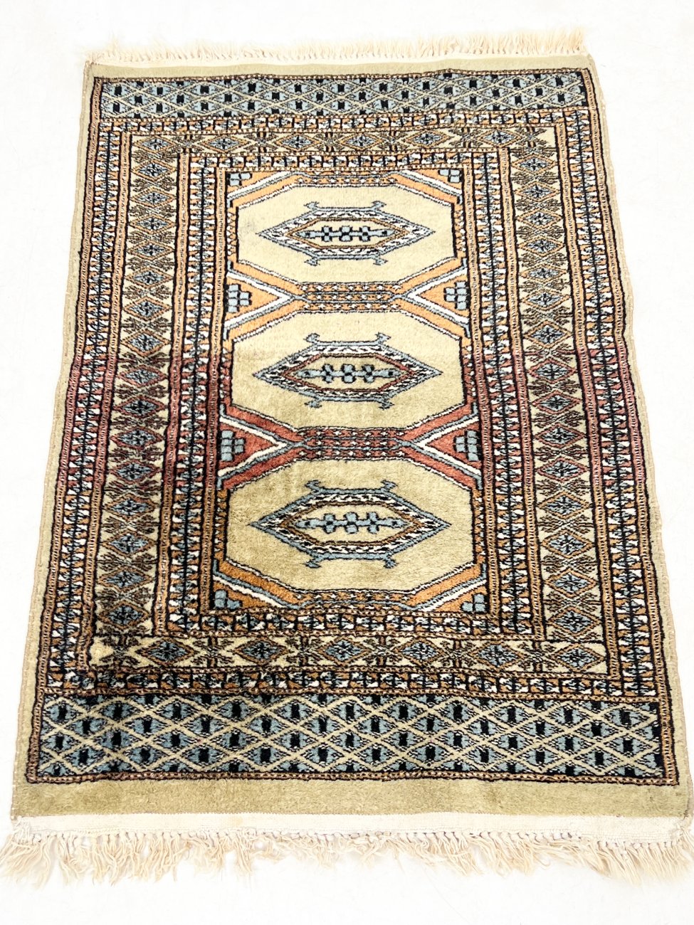 HL0278-kilimai-1 Vilnonis rankų darbo kilimėlis “Bukhara” 101x64x0,5 cm