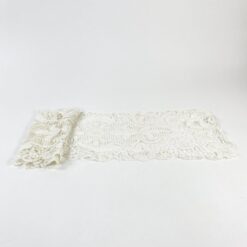 Rankų darbo nertas stalo takelis 91,5x30x0,1 cm