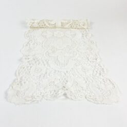 Rankų darbo nertas stalo takelis 77,5x31x0,1 cm