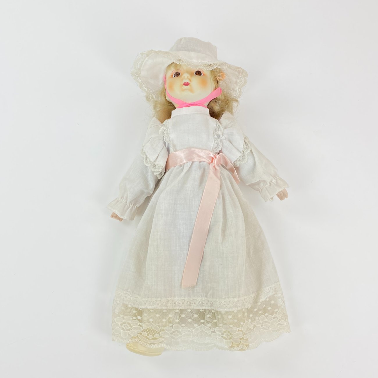 HN1621-leles-0 Porcelianinė lėlė 14x24x43 cm