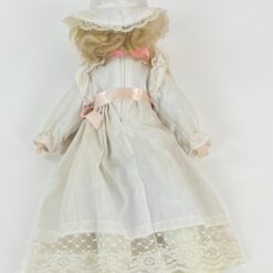 Porcelianinė lėlė 14x24x43 cm