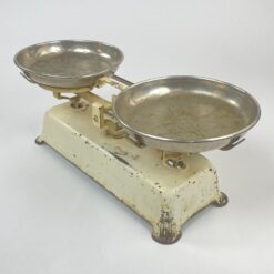 Vintažinės emaliuoto metalo svarstyklės “Adler” 18x42x16 cm