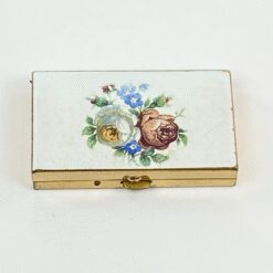 Vintažinė žalvarinė dėžutė tabletėms 3,2×5,3×1 cm