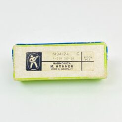 Hohner lūpinė armonikėlė “Unsere Lieblinge” su originalia dėžute 3,5×10,5×2 cm