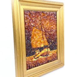 Paveikslas – mozaika iš gintaro “Laivas” mediniame rėme 5x37x42 cm